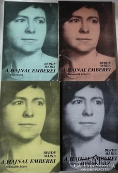 Könyv: A hajnal emberei I-III.